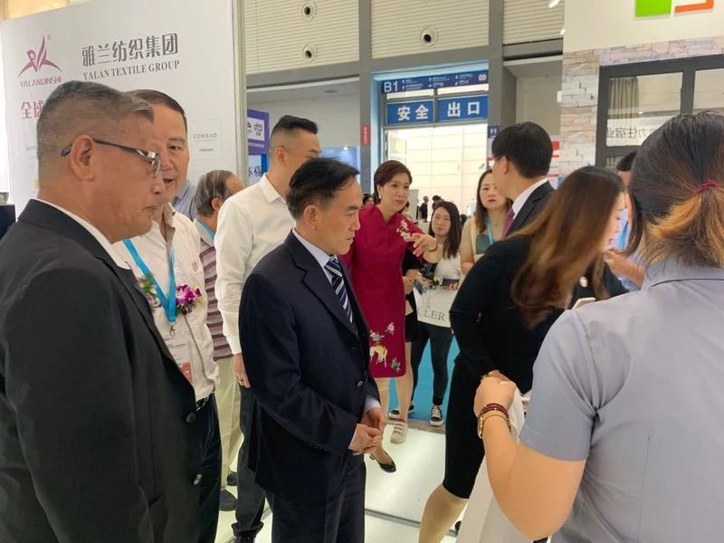 董事長唐樹松參加第二十屆西安國際酒店設備暨旅游商品展覽會