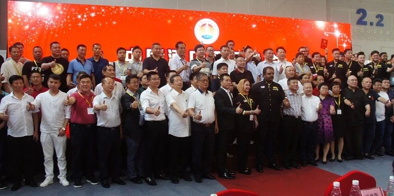 董事長唐樹松參加中國酒店用品協(xié)會2019會員年會 董事長唐樹松參加中國酒店用品協(xié)會2019會員年會